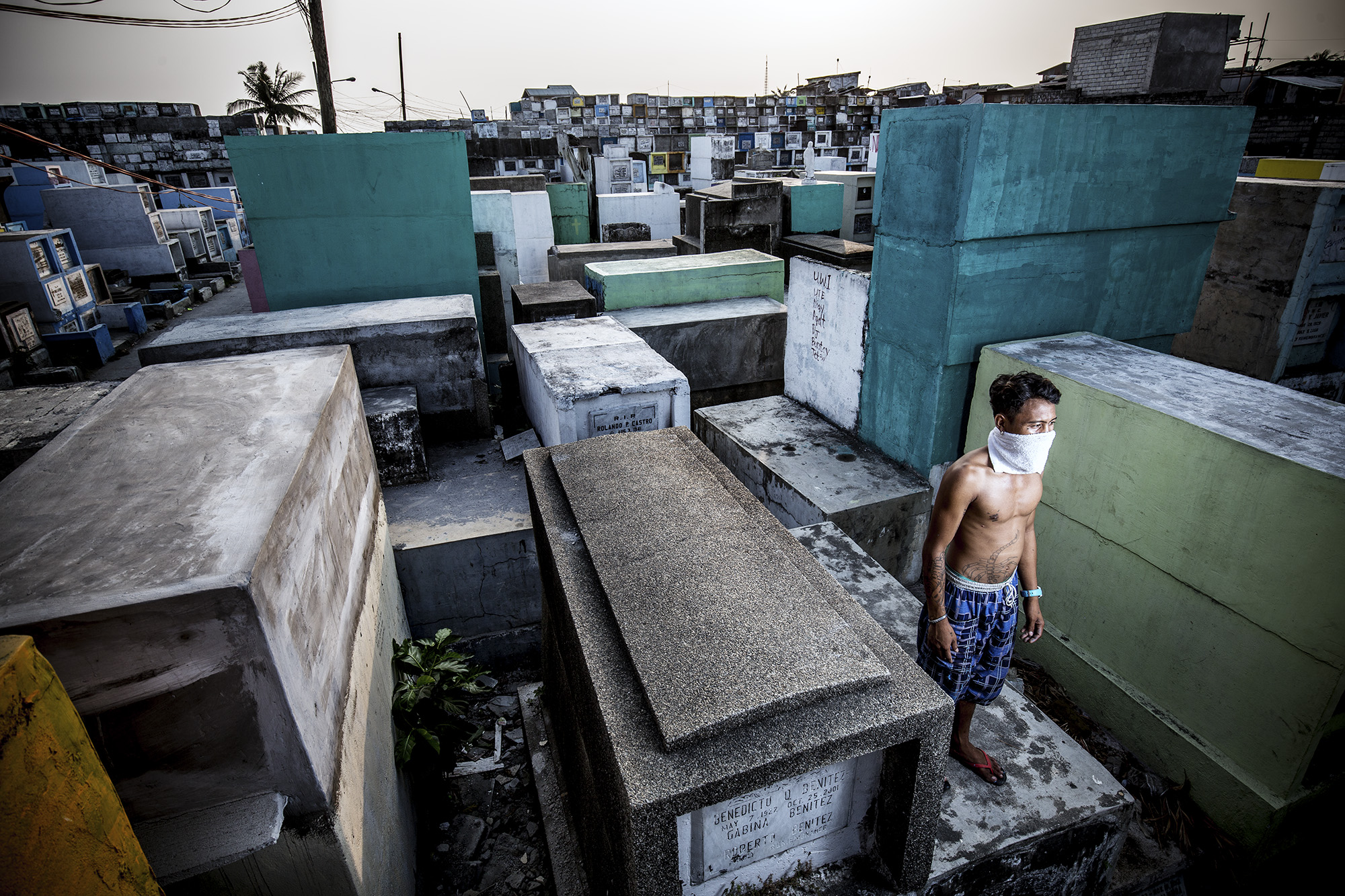 rampant pictures; bagong silang; manila; slum; photojournalism; metromanila; happyland manila; Philippines; Barangay 105, Tondo Manila, Philippines