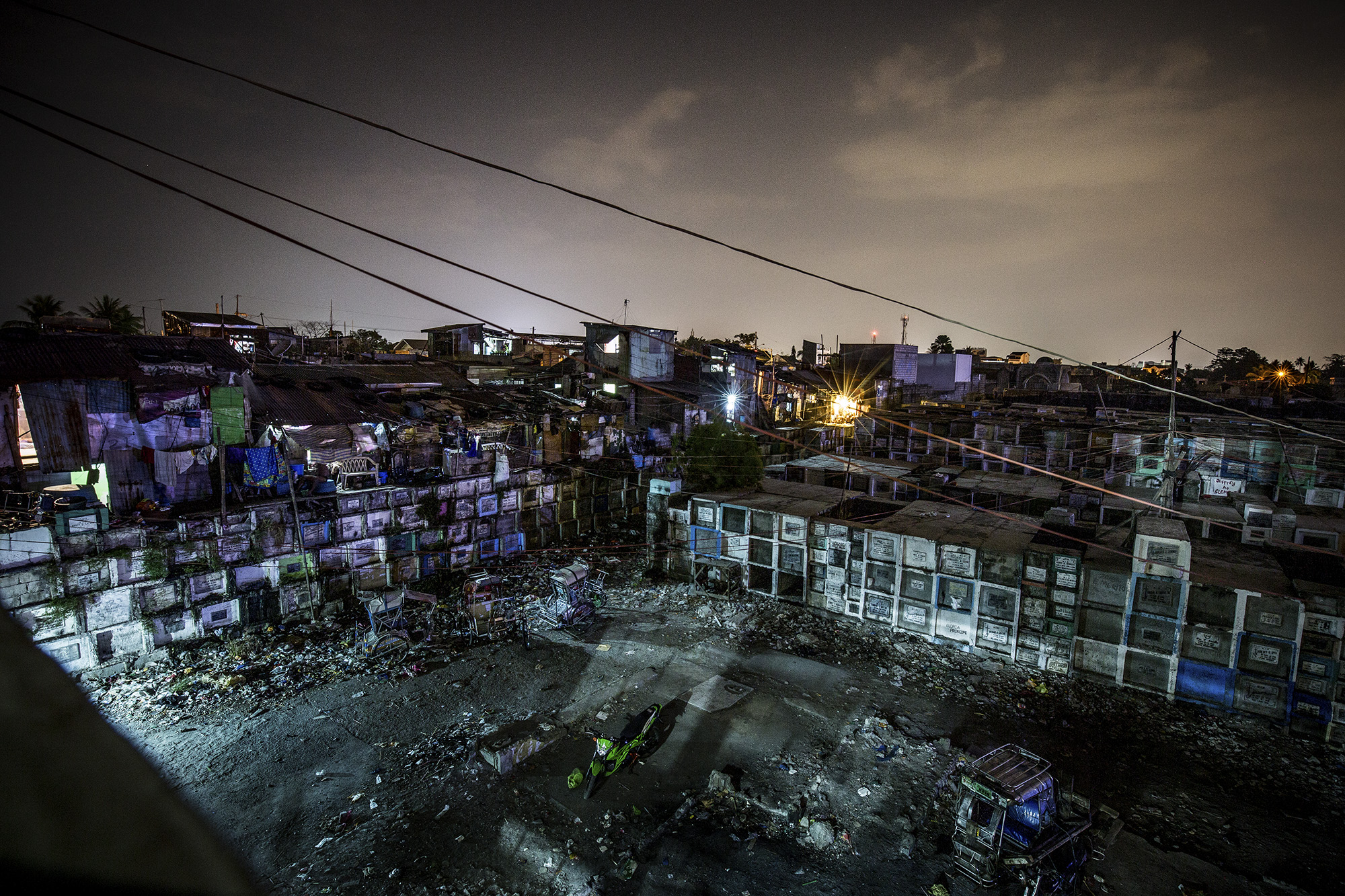 rampant pictures; bagong silang; manila; slum; photojournalism; metromanila; happyland manila; Philippines; Barangay 105, Tondo Manila, Philippines